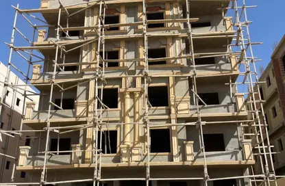 Apartment - 4 Bedrooms - 3 Bathrooms for sale in Bait Alwatan - The 5th Settlement - New Cairo City - Cairo