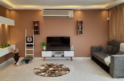 Apartment - 3 Bedrooms - 1 Bathroom for rent in Mohandessin - Giza