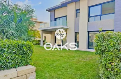 Villa - 5 Bedrooms - 3 Bathrooms for sale in Swan Lake Residence - 5th Settlement Compounds - The 5th Settlement - New Cairo City - Cairo