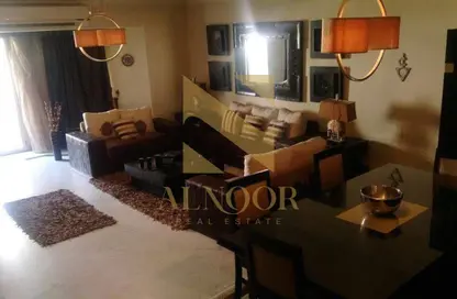 شقة - 3 غرف نوم - 2 حمامات للايجار في شارع الشانزليزية - دريم لاند - طريق الواحات - مدينة 6 أكتوبر - الجيزة
