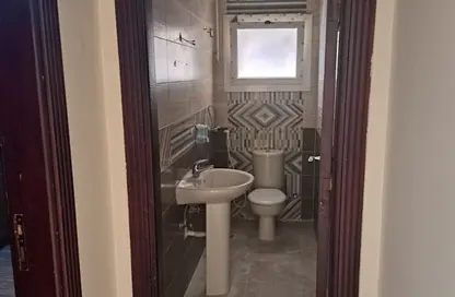 شقة - 3 غرف نوم - 3 حمامات للايجار في عمارات البنفسج - البنفسج - مدينة القاهرة الجديدة - القاهرة