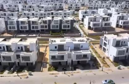 تاون هاوس - 5 غرف نوم - 7 حمامات للبيع في جولز - طريق مصر اسكندرية الصحراوي - مدينة 6 أكتوبر - الجيزة