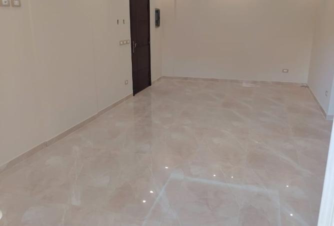 8474174 - Property Image 3