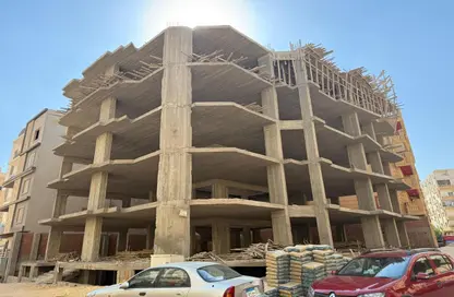 Apartment - 3 Bedrooms - 3 Bathrooms for sale in Al Hadaba Al Wosta - Mokattam - Cairo