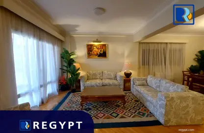 شقة - 3 غرف نوم - 3 حمامات للايجار في شارع حسن عاصم - الزمالك - القاهرة