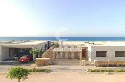 فيلا - 6 غرف نوم - 5 حمامات للبيع في الماظه باي - قسم مرسي مطروح - الساحل الشمالي