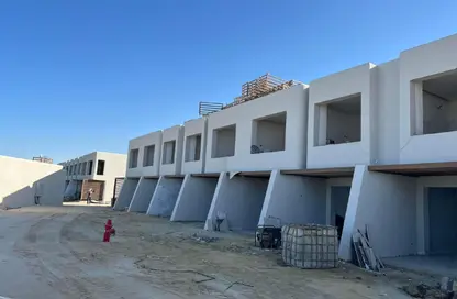 Chalet - 2 Bedrooms - 2 Bathrooms for sale in Hacienda West - Ras Al Hekma - North Coast