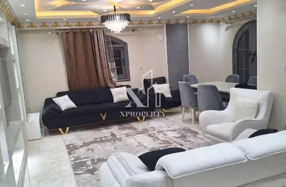 Apartment - 3 Bedrooms - 2 Bathrooms for sale in 1st District - 6 October City - Giza Apartment - 3 Bedrooms - 2 Bathrooms for sale in 1st District - 6 October City - Giza