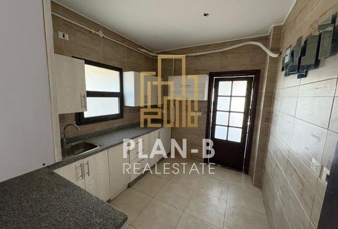 8530178 - Property Image 3