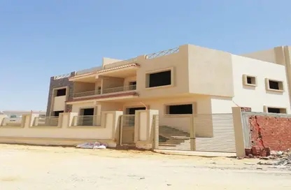 Twin House - 4 Bedrooms - 4 Bathrooms for sale in 9th District - Sheikh Zayed City - Giza