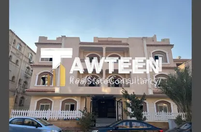 Villa - 7+ Bedrooms - 7+ Bathrooms for sale in El Rehab Extension - Al Rehab - New Cairo City - Cairo