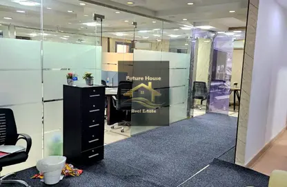 Office Space - Studio - 2 Bathrooms for rent in Rayhanah Plaza - Zahraa El Maadi - Hay El Maadi - Cairo