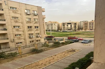 Apartment - 3 Bedrooms - 2 Bathrooms for sale in South Lotus - El Lotus - New Cairo City - Cairo