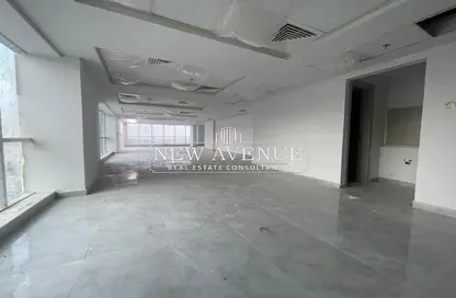 Office Space - Studio - 1 Bathroom for rent in Maxim - The 1st Settlement - New Cairo City - Cairo