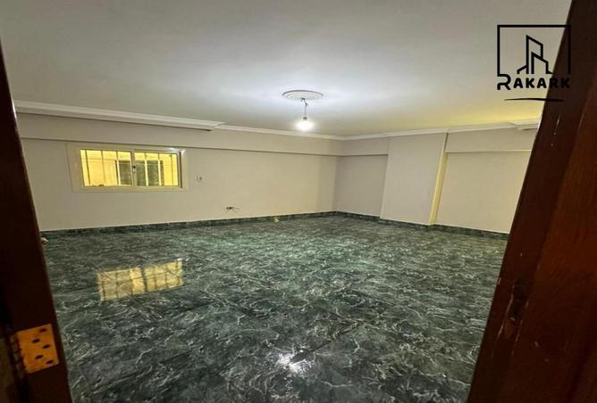 7952401 - Property Main Image