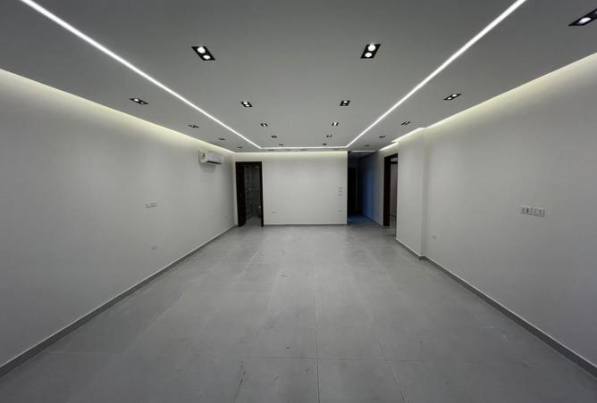 8467915 - Property Image 3