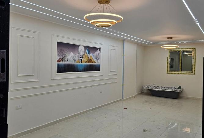 8021061 - Property Image 2