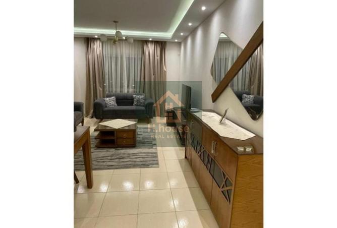 8045568 - Property Image 2