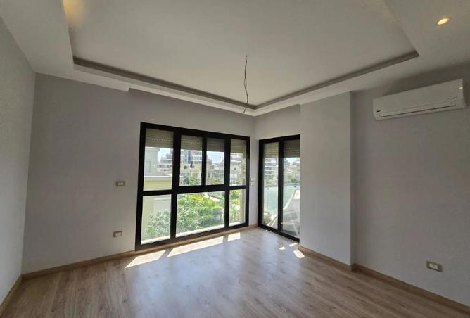 8241821 - Property Image 2