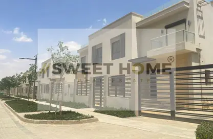 Twin House - 5 Bedrooms - 4 Bathrooms for sale in The Address East - 90 Street - The 5th Settlement - New Cairo City - Cairo