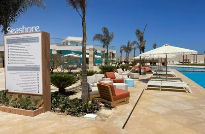 Chalet - 2 Bedrooms - 2 Bathrooms for sale in Seashore - Ras Al Hekma - North Coast