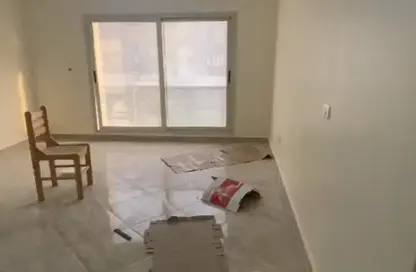 شقة - 3 غرف نوم - 2 حمامات للايجار في حى القرنفل - التجمع الخامس - مدينة القاهرة الجديدة - القاهرة