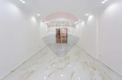 Apartment - 3 Bedrooms - 3 Bathrooms for sale in Ibrahimia - Hay Wasat - Alexandria