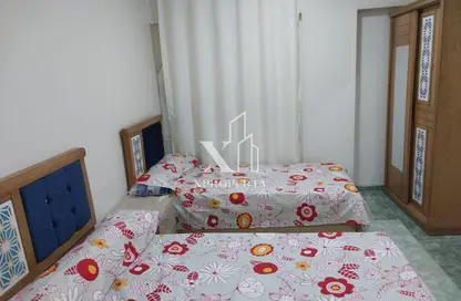 Apartment - 3 Bedrooms - 1 Bathroom for sale in Doctor Mohammed Badawi St. - 2nd District - 6 October City - Giza