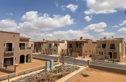 تاون هاوس - 5 غرف نوم - 5 حمامات للبيع في سيتي جيت - كمبوندات التجمع الخامس - التجمع الخامس - مدينة القاهرة الجديدة - القاهرة