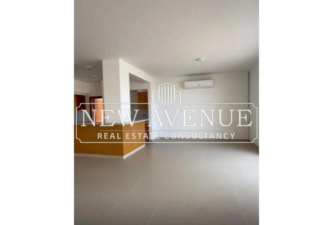 8404942 - Property Image 3