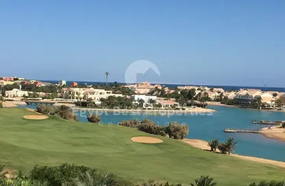 فيلا - 6 غرف نوم - 5 حمامات للبيع في مراسي - سيدي عبد الرحمن - الساحل الشمالي