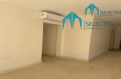 شقة - 2 غرف نوم - 3 حمامات للايجار في أو ويست - كمبوندات 6 أكتوبر - مدينة 6 أكتوبر - الجيزة