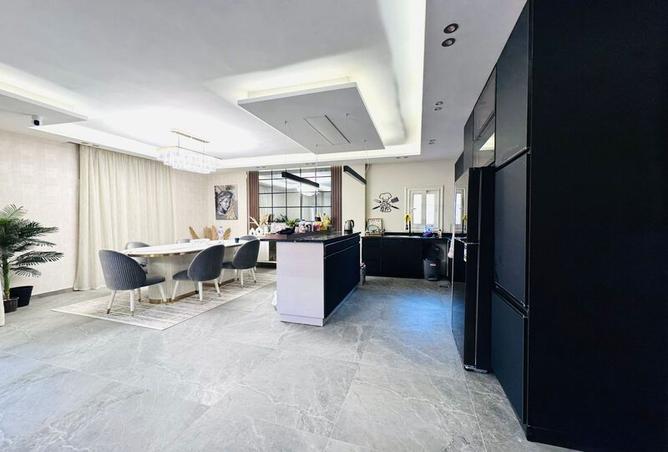 7983112 - Property Image 3