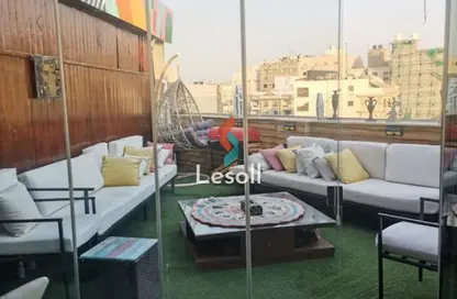 شقة - 2 غرف نوم - 2 حمامات للبيع في شارع الثوره - الدقي - الجيزة