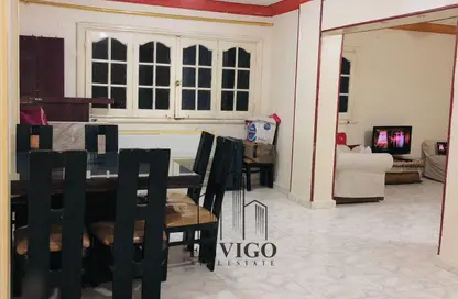 شقة - 3 غرف نوم - 1 حمام للبيع في شارع نصر احمد زكي - المنطقة الأولى - مدينة نصر - القاهرة