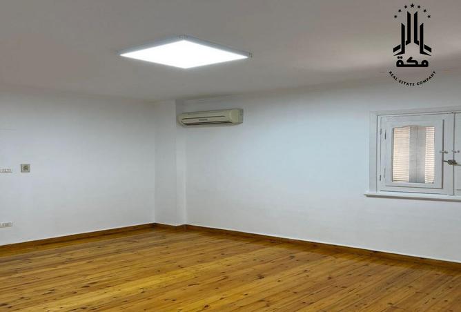 8349804 - Property Image 3