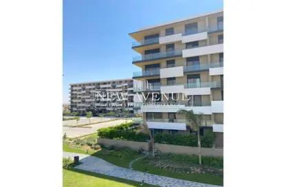 Apartment - 3 Bedrooms - 2 Bathrooms for sale in Al Burouj Compound - El Shorouk Compounds - Shorouk City - Cairo