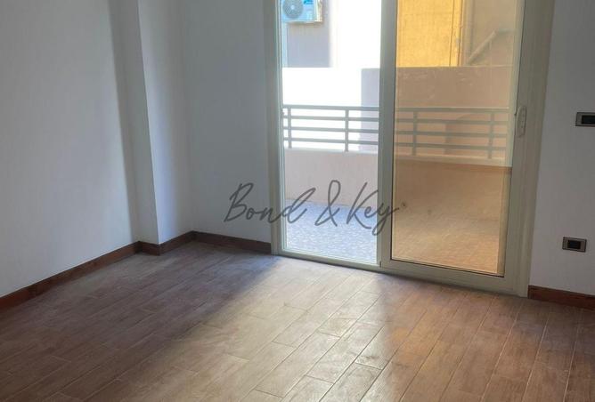 8433232 - Property Image 3