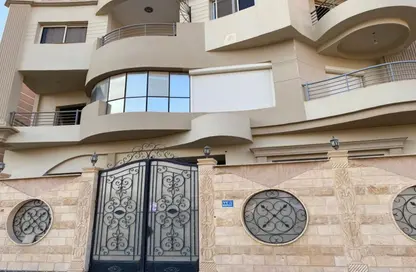 شقة - 3 غرف نوم - 3 حمامات للايجار في ميراج سيتى - التجمع الاول - مدينة القاهرة الجديدة - القاهرة