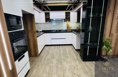 شقة - 3 غرف نوم - 3 حمامات للايجار في ستون ريزيدنس - كمبوندات التجمع الخامس - التجمع الخامس - مدينة القاهرة الجديدة - القاهرة شقة - 3 غرف نوم - 3 حمامات للايجار في ستون ريزيدنس - كمبوندات التجمع الخامس - التجمع الخامس - مدينة القاهرة الجديدة - القاهرة