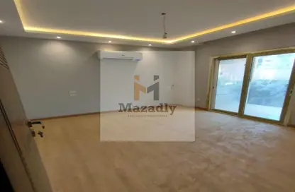 Apartment - 3 Bedrooms - 2 Bathrooms for sale in Mountain View iCity - 5th Settlement Compounds - The 5th Settlement - New Cairo City - Cairo