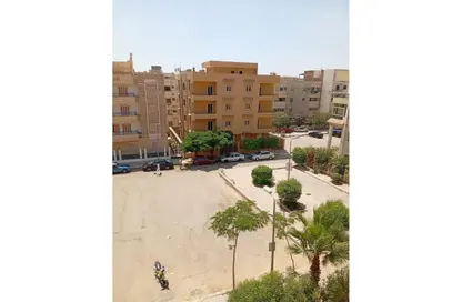 شقة - 3 غرف نوم - 2 حمامات للبيع في شارع سلمان الفارسي - محلية 12 - الحي الاول - مدينة العبور - القليوبية