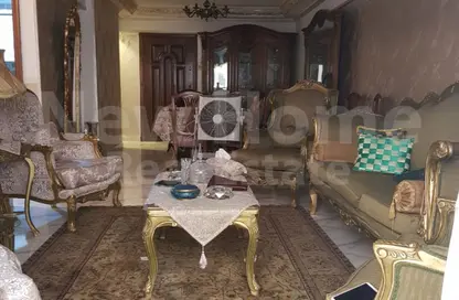 Apartment - 3 Bedrooms - 2 Bathrooms for sale in Smouha Square - Smouha - Hay Sharq - Alexandria