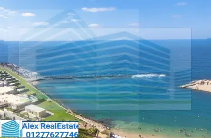 Apartment - 2 Bedrooms - 2 Bathrooms for rent in Al Ghardaqah St. - San Stefano - Hay Sharq - Alexandria