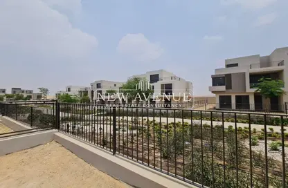 فيلا - 4 غرف نوم - 4 حمامات للبيع في سوديك ايست - الحي السادس - هليوبوليس الجديدة - القاهرة