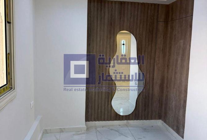 8310946 - Property Image 2