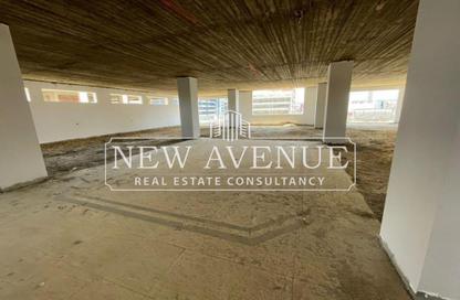 Whole Building - Studio - 2 Bathrooms for sale in Bank Center Street - South Teseen St. - The 5th Settlement - New Cairo City - Cairo