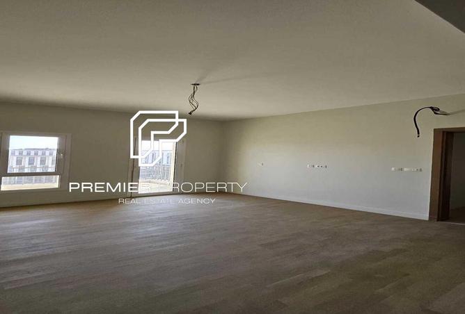 8118520 - Property Image 3