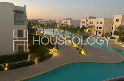 Chalet - 2 Bedrooms - 2 Bathrooms for sale in Azha - Al Ain Al Sokhna - Suez