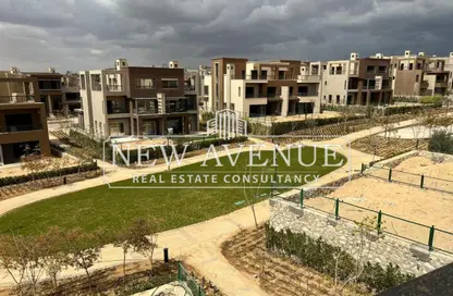 Villa - 3 Bedrooms - 5 Bathrooms for sale in New Giza - Cairo Alexandria Desert Road - 6 October City - Giza